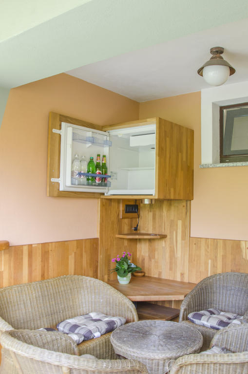 Miskar Rooms Cerknica Room photo